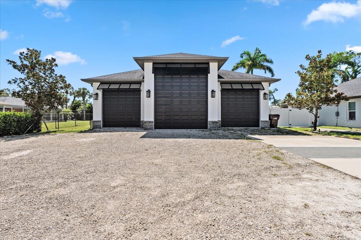 2415 W PRICE BLVD, NORTH PORT, FL — photo 4
