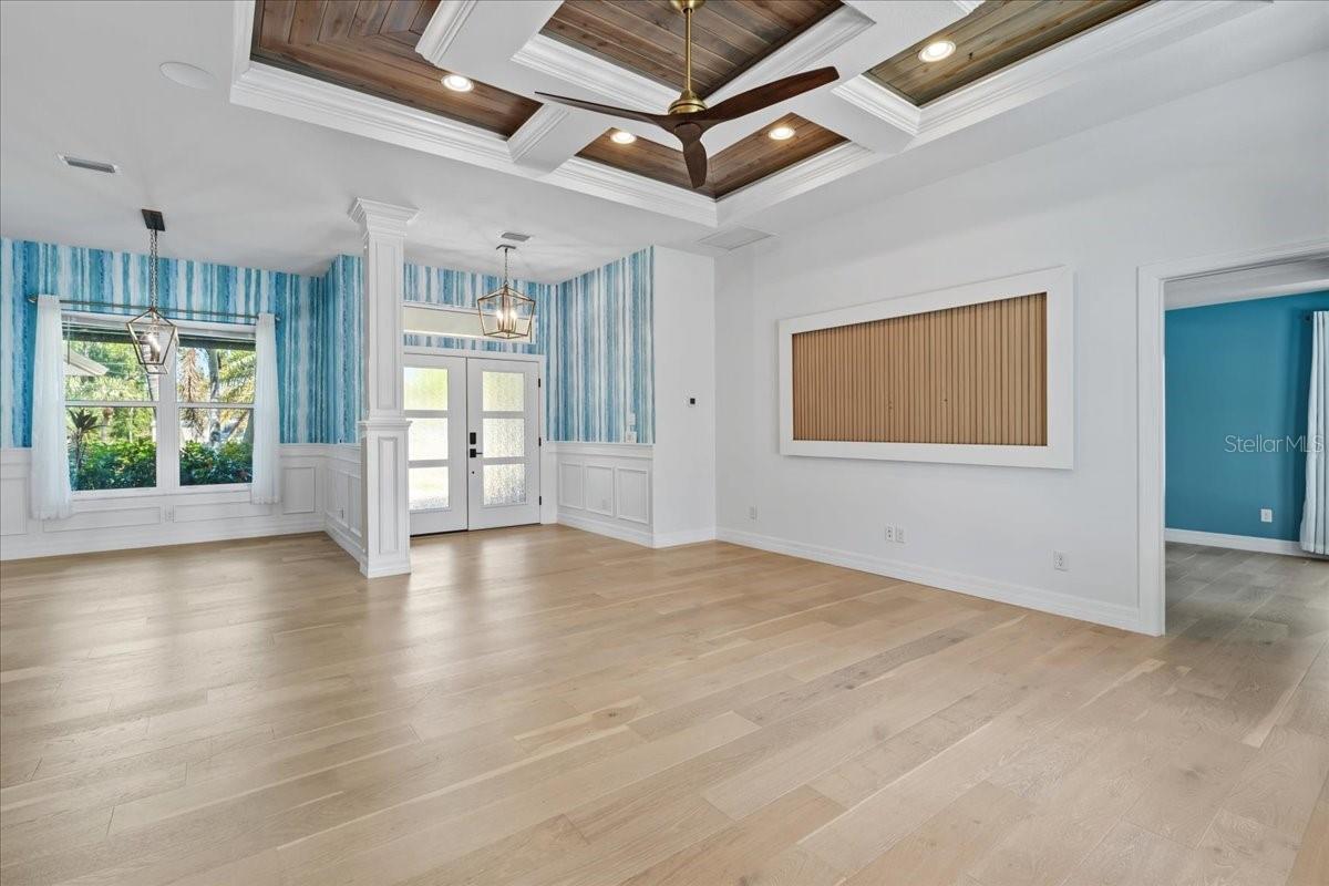 2415 W PRICE BLVD, NORTH PORT, FL — photo 17