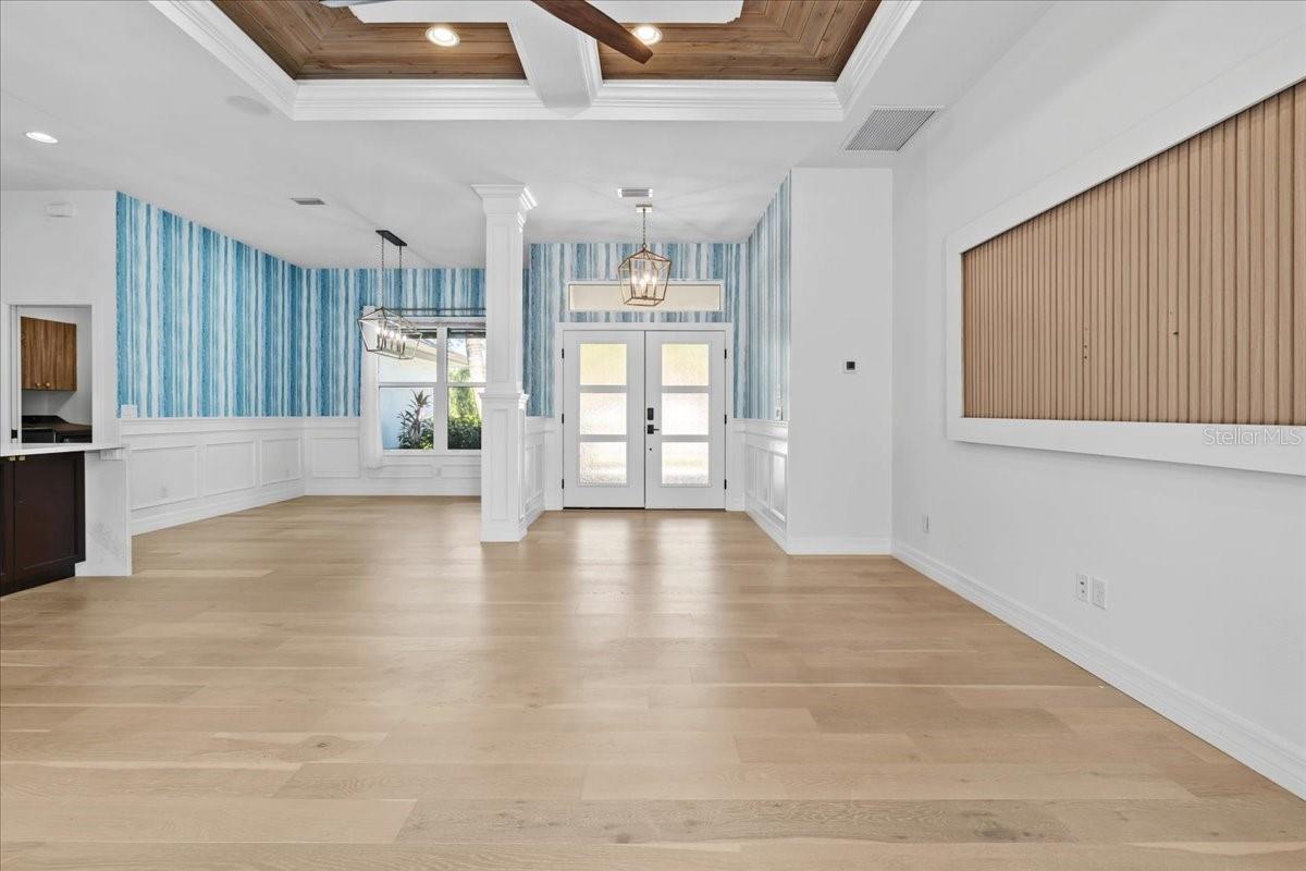 2415 W PRICE BLVD, NORTH PORT, FL — photo 35