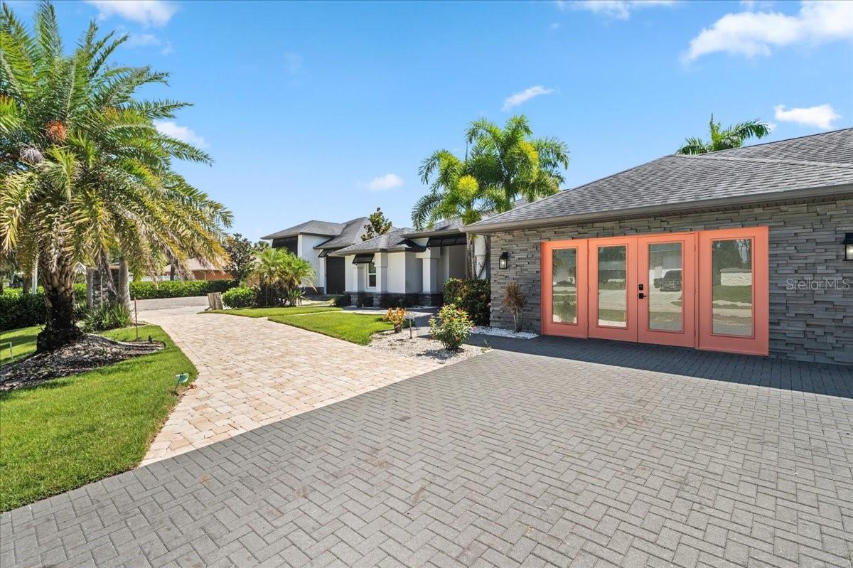2415 W PRICE BLVD, NORTH PORT, FL — photo 87