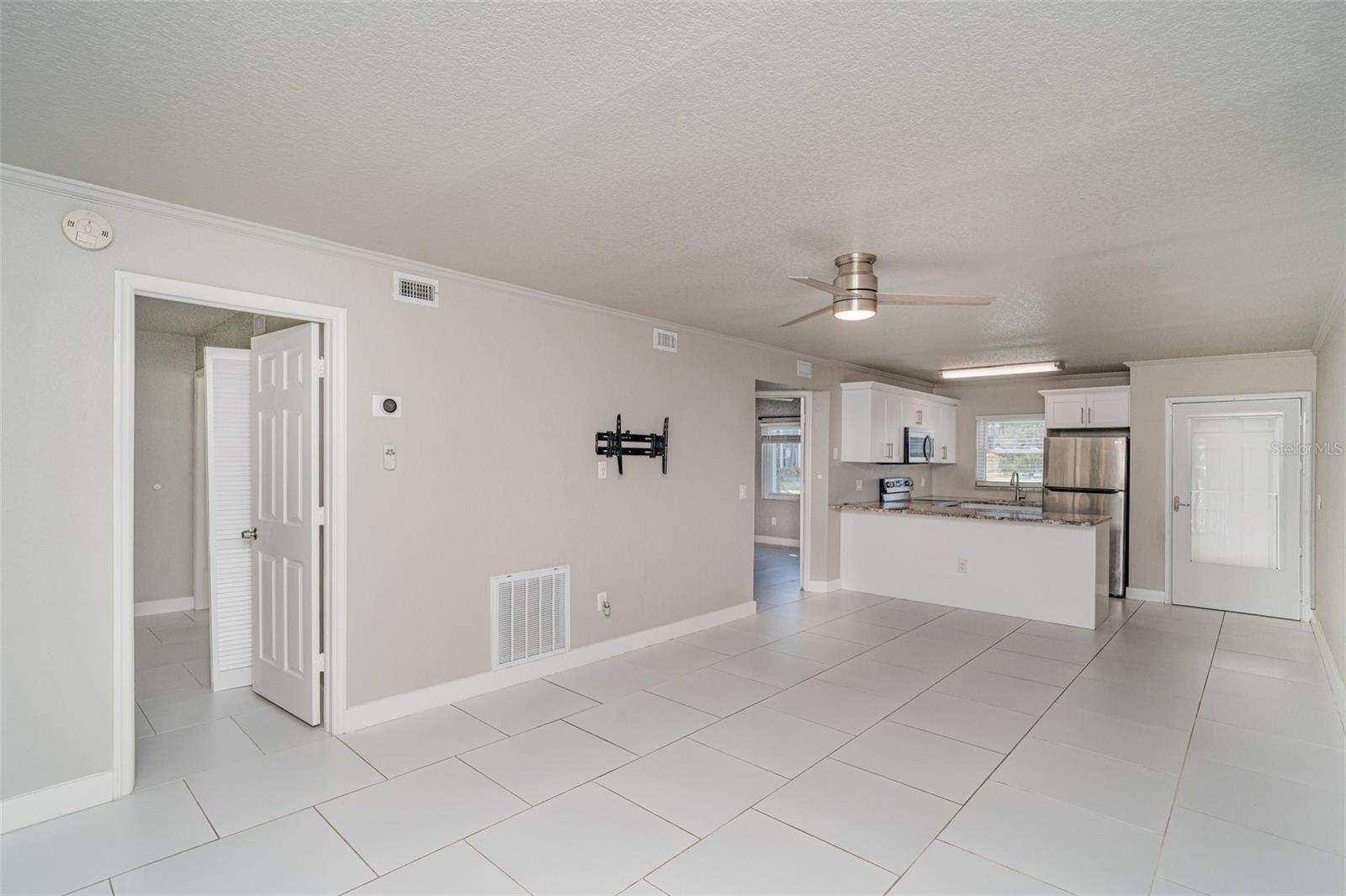 25050 SANDHILL BLVD #A4, PUNTA GORDA, FL — photo 5
