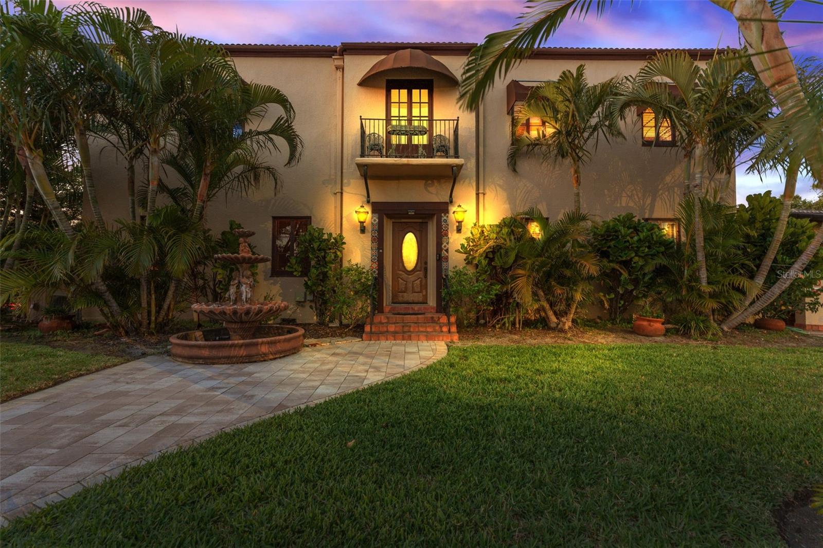 1500 MAPLE ST, CLEARWATER, FL — photo 2