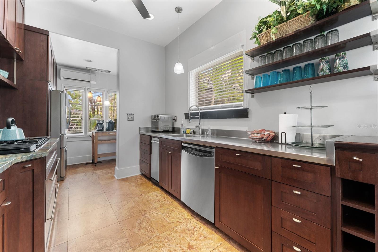 1500 MAPLE ST, CLEARWATER, FL — photo 22