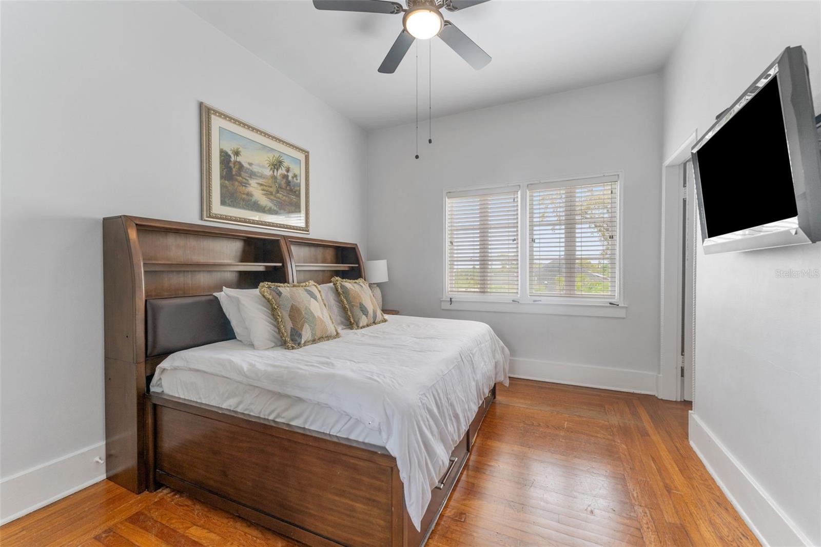 1500 MAPLE ST, CLEARWATER, FL — photo 34