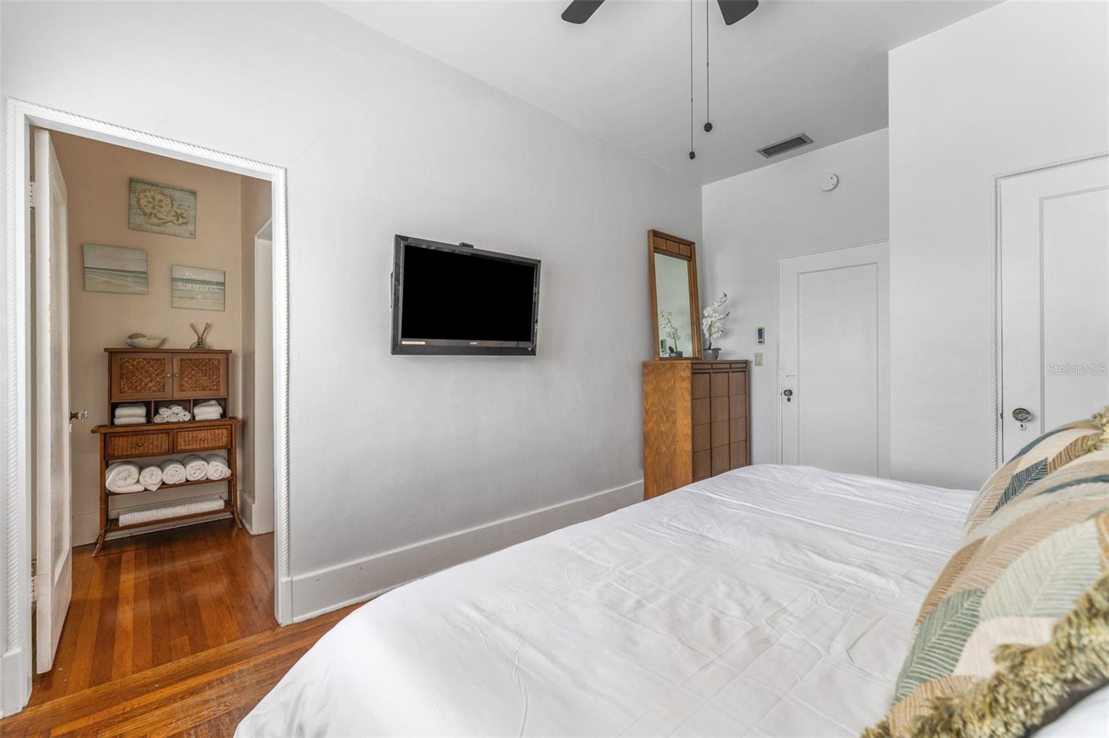 1500 MAPLE ST, CLEARWATER, FL — photo 35