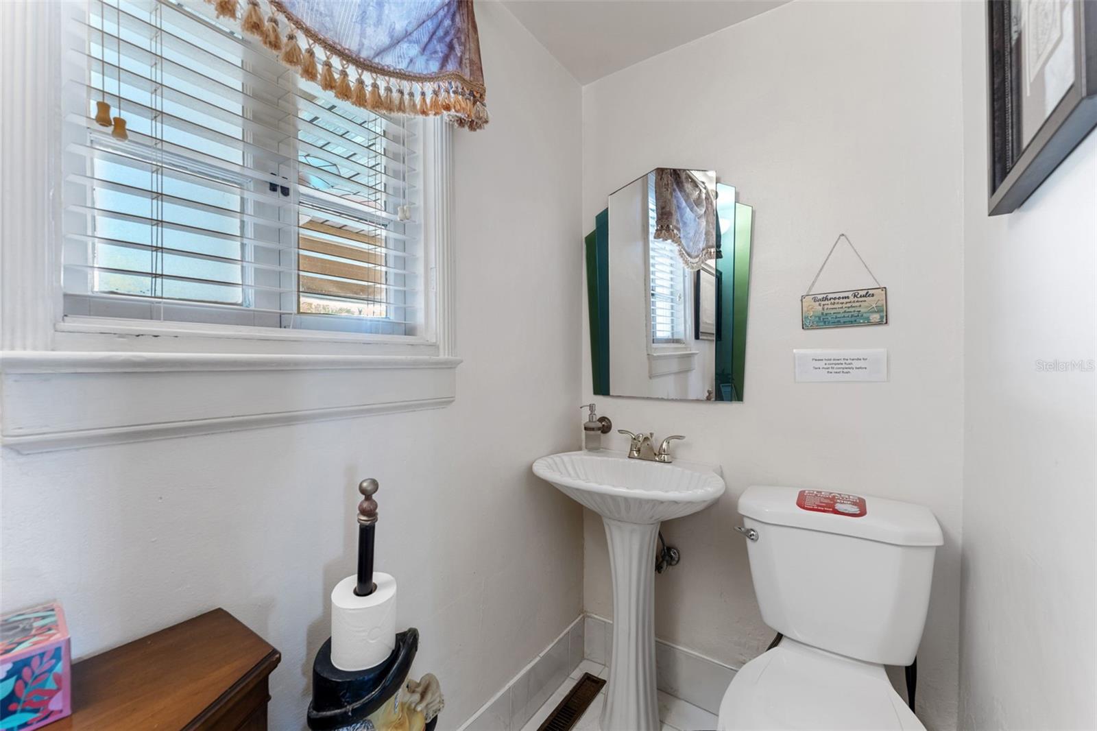 1500 MAPLE ST, CLEARWATER, FL — photo 39