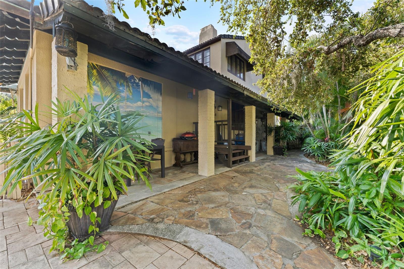 1500 MAPLE ST, CLEARWATER, FL — photo 41