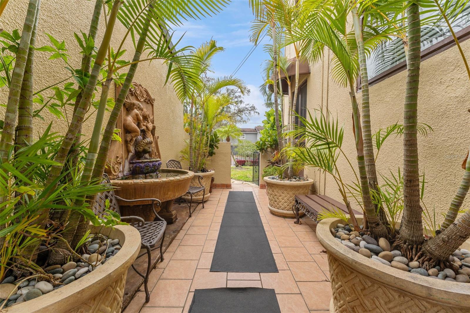 1500 MAPLE ST, CLEARWATER, FL — photo 56