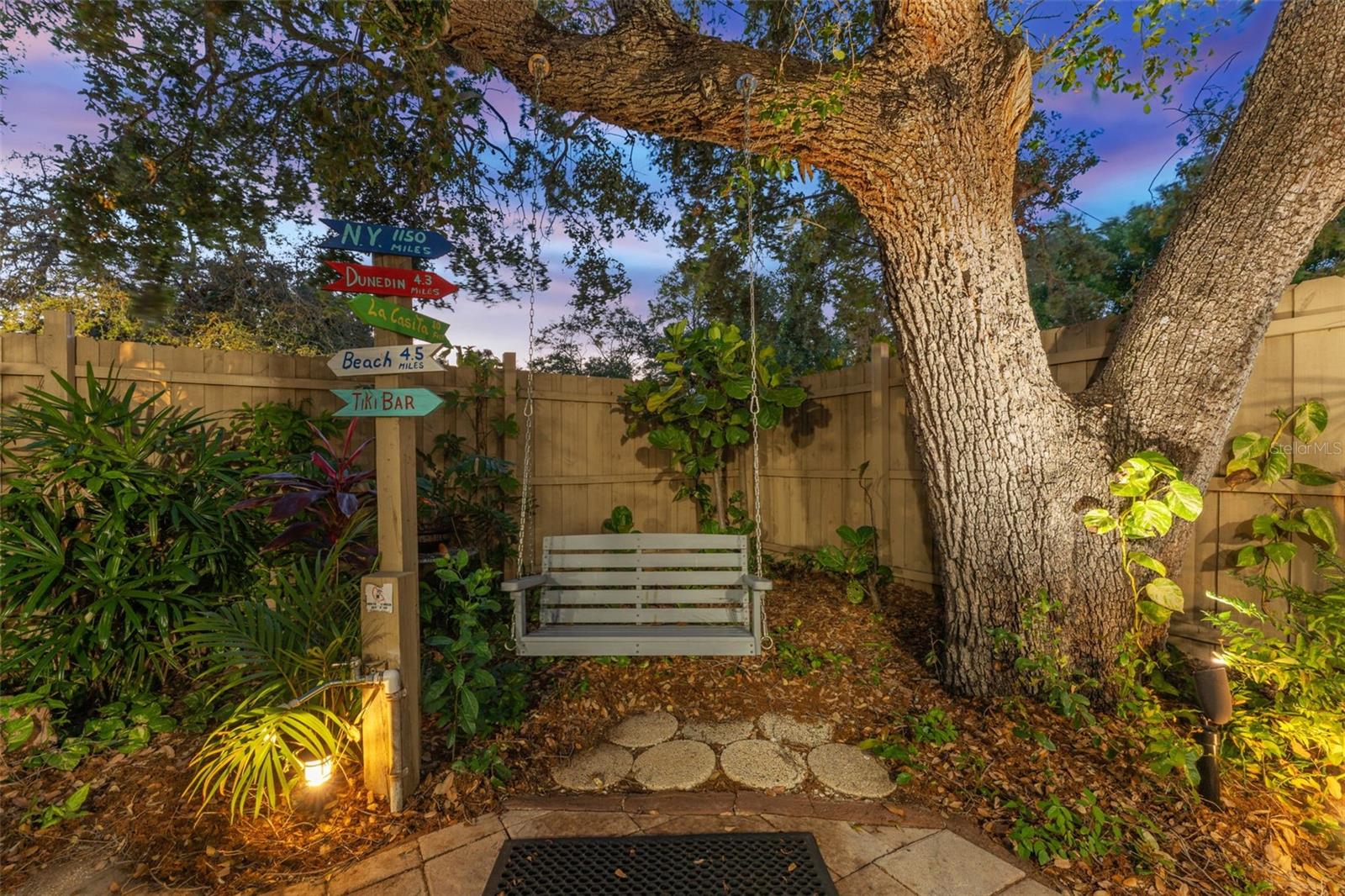 1500 MAPLE ST, CLEARWATER, FL — photo 87