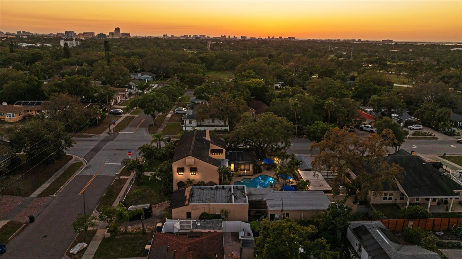 1500 MAPLE ST, CLEARWATER, FL — photo 88