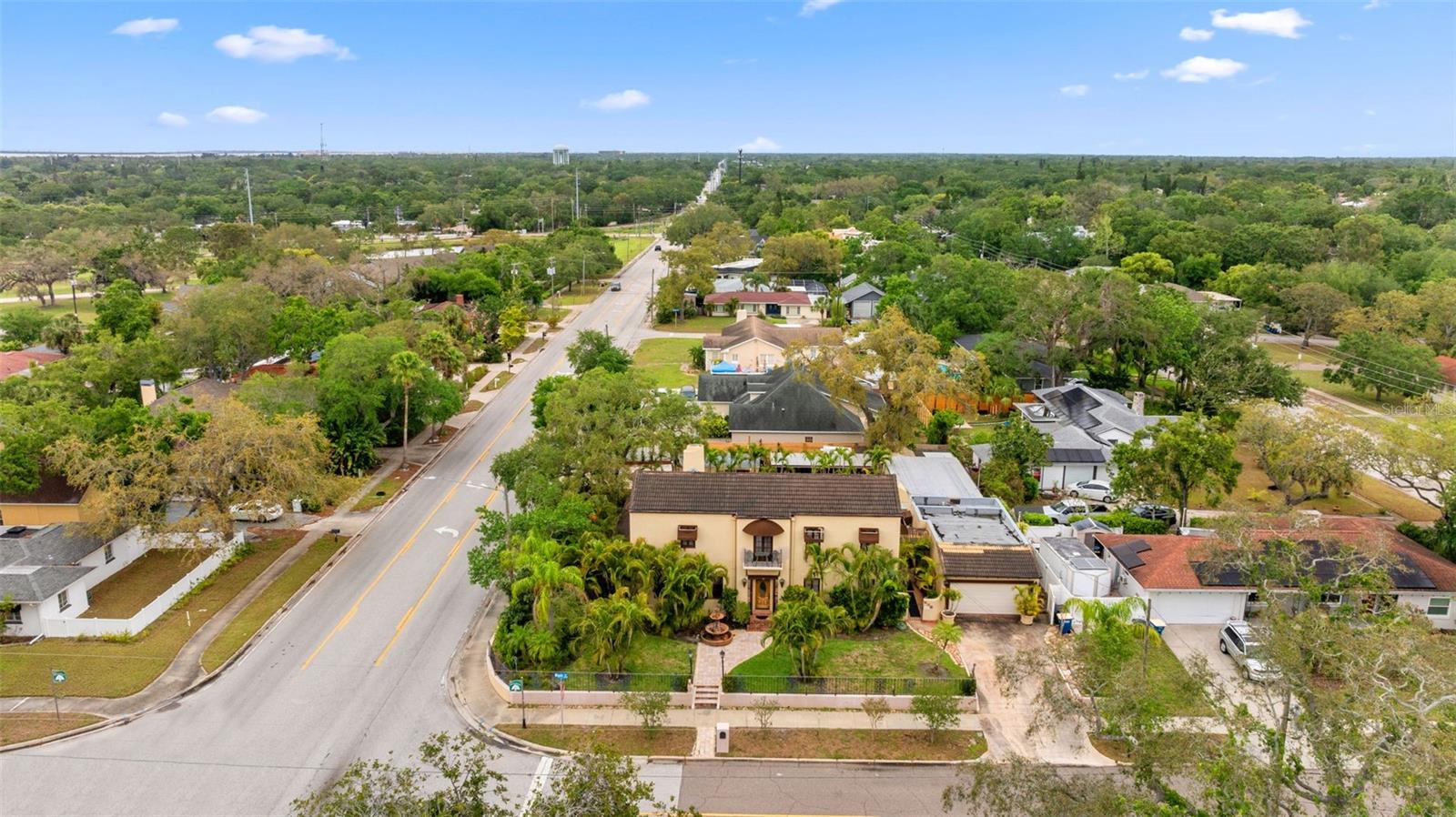 1500 MAPLE ST, CLEARWATER, FL — photo 92