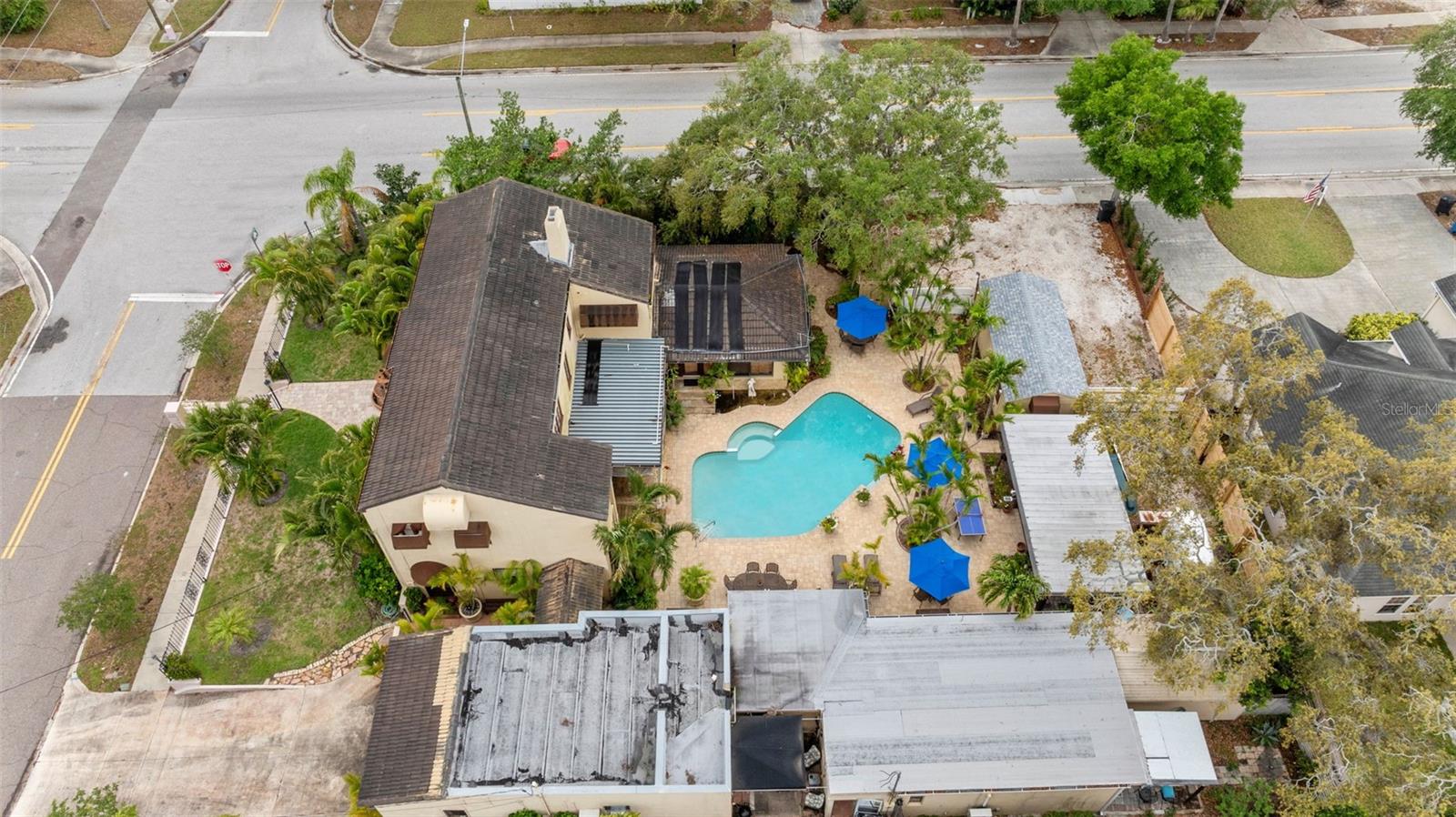 1500 MAPLE ST, CLEARWATER, FL — photo 96