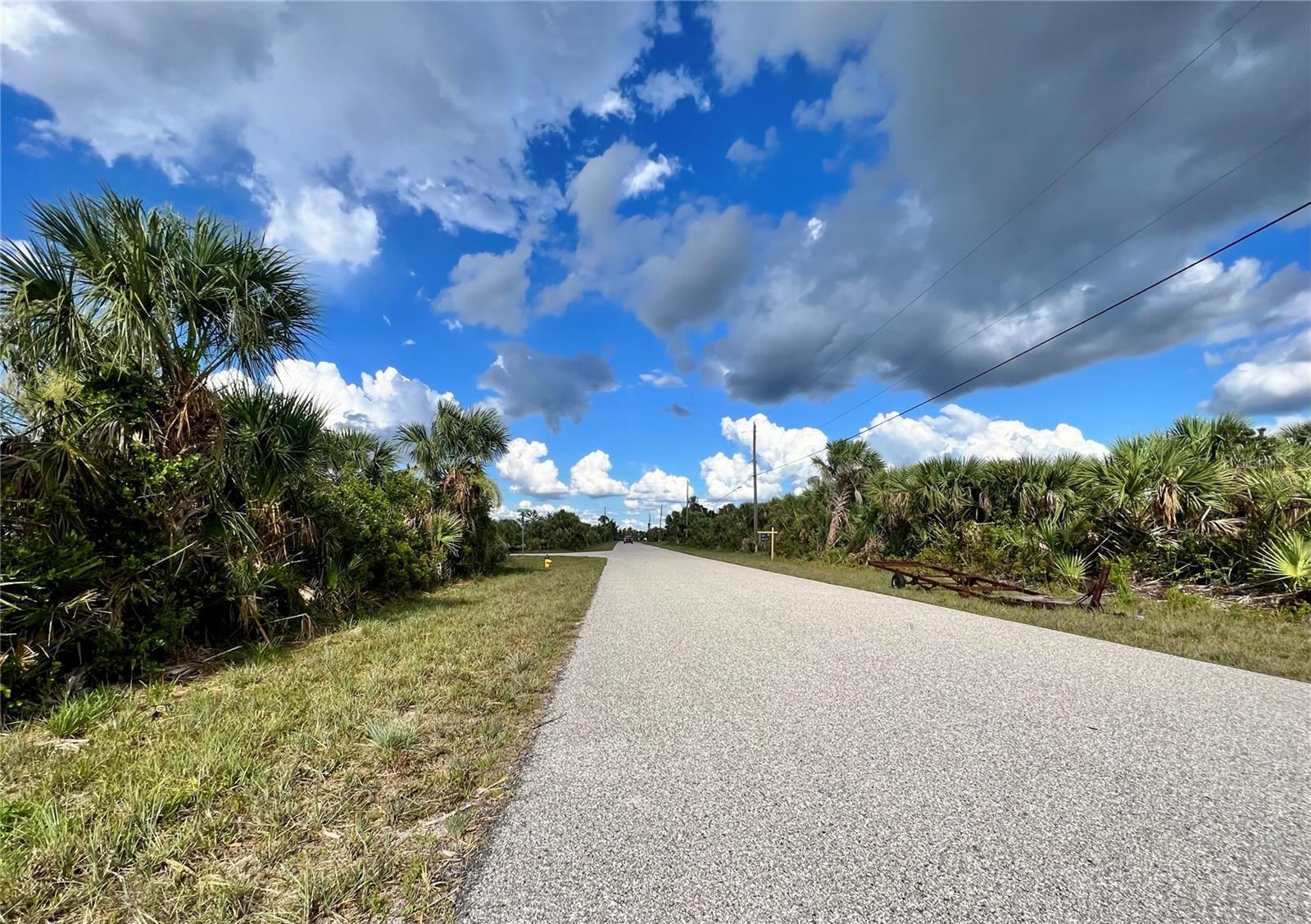 14298 MONTMARTE AVE, PORT CHARLOTTE, FL — photo 3