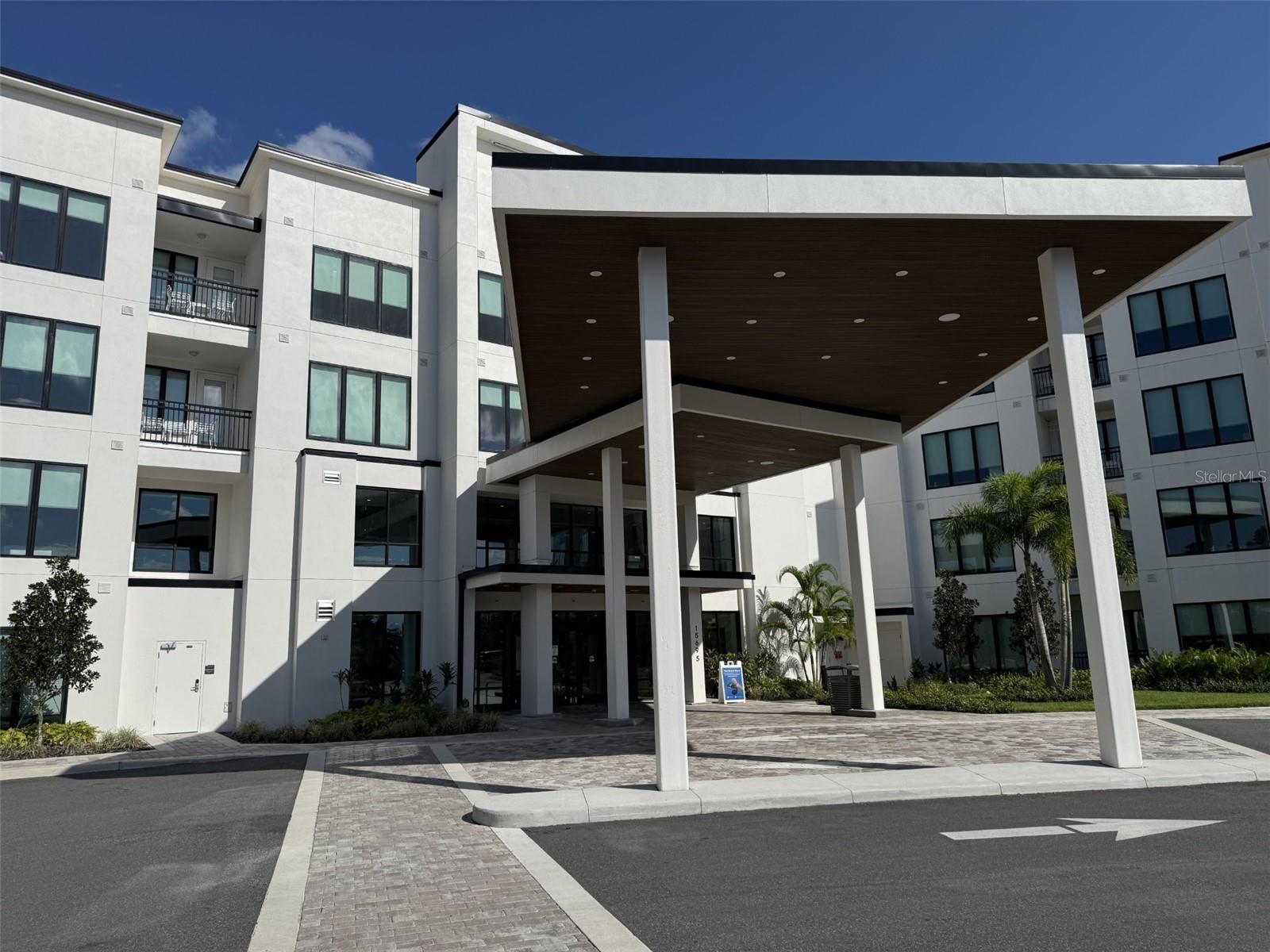 15695 GROVE RESORT AVE #4417, WINTER GARDEN, FL