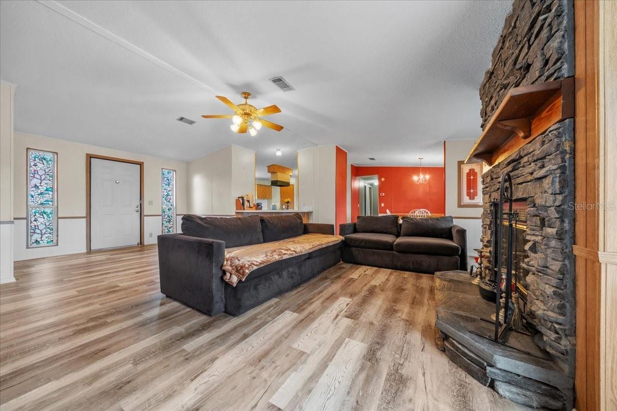 10865 SE TIMUCUAN RD, SUMMERFIELD, FL — photo 10