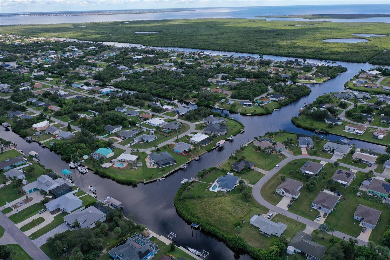 18106 AVONSDALE CIR, PORT CHARLOTTE, FL — photo 15