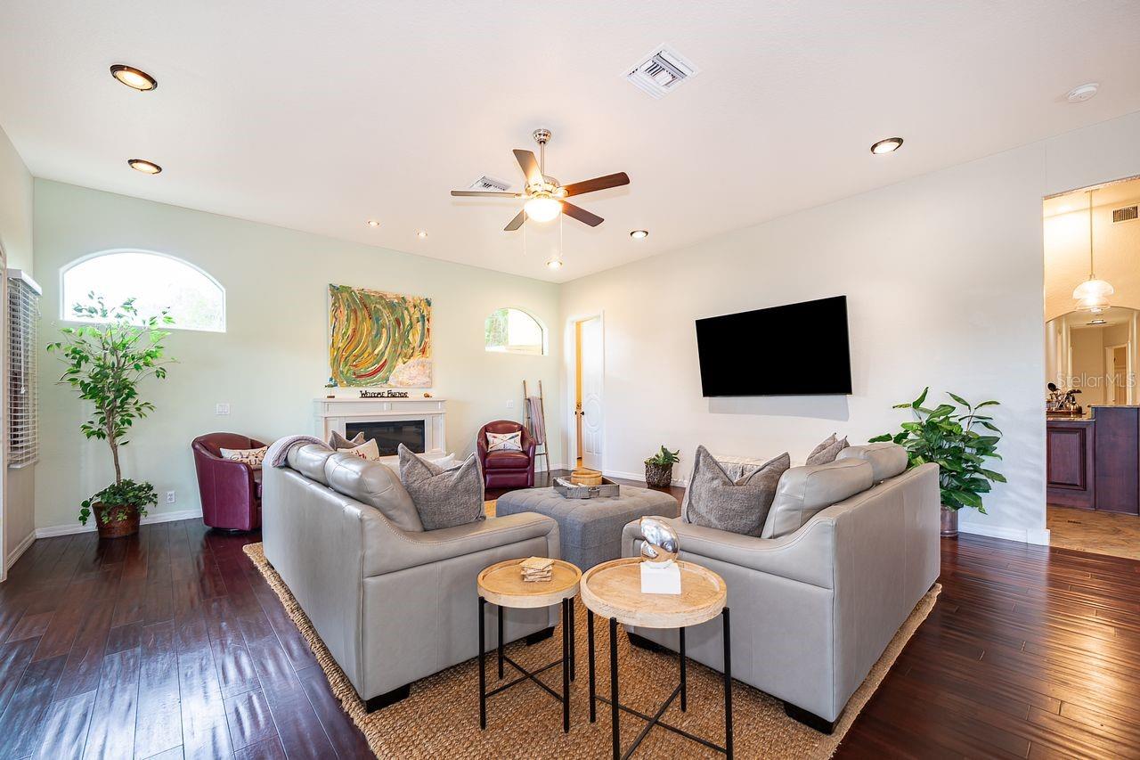 2339 NEPTUNE RD #Unit A, KISSIMMEE, FL — photo 6