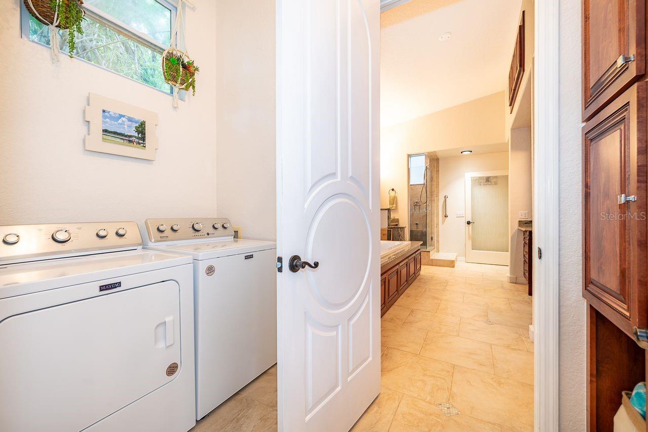 2339 NEPTUNE RD #Unit A, KISSIMMEE, FL — photo 32