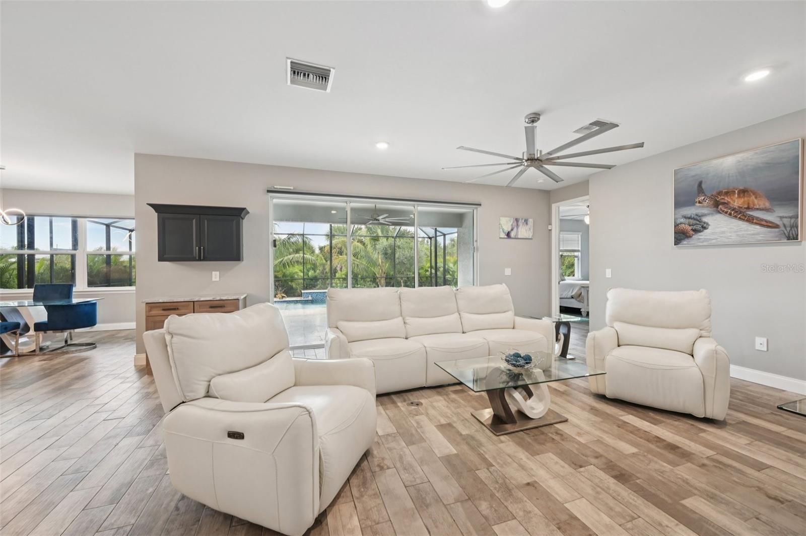 15301 CHINOOK WAY, PORT CHARLOTTE, FL — photo 4