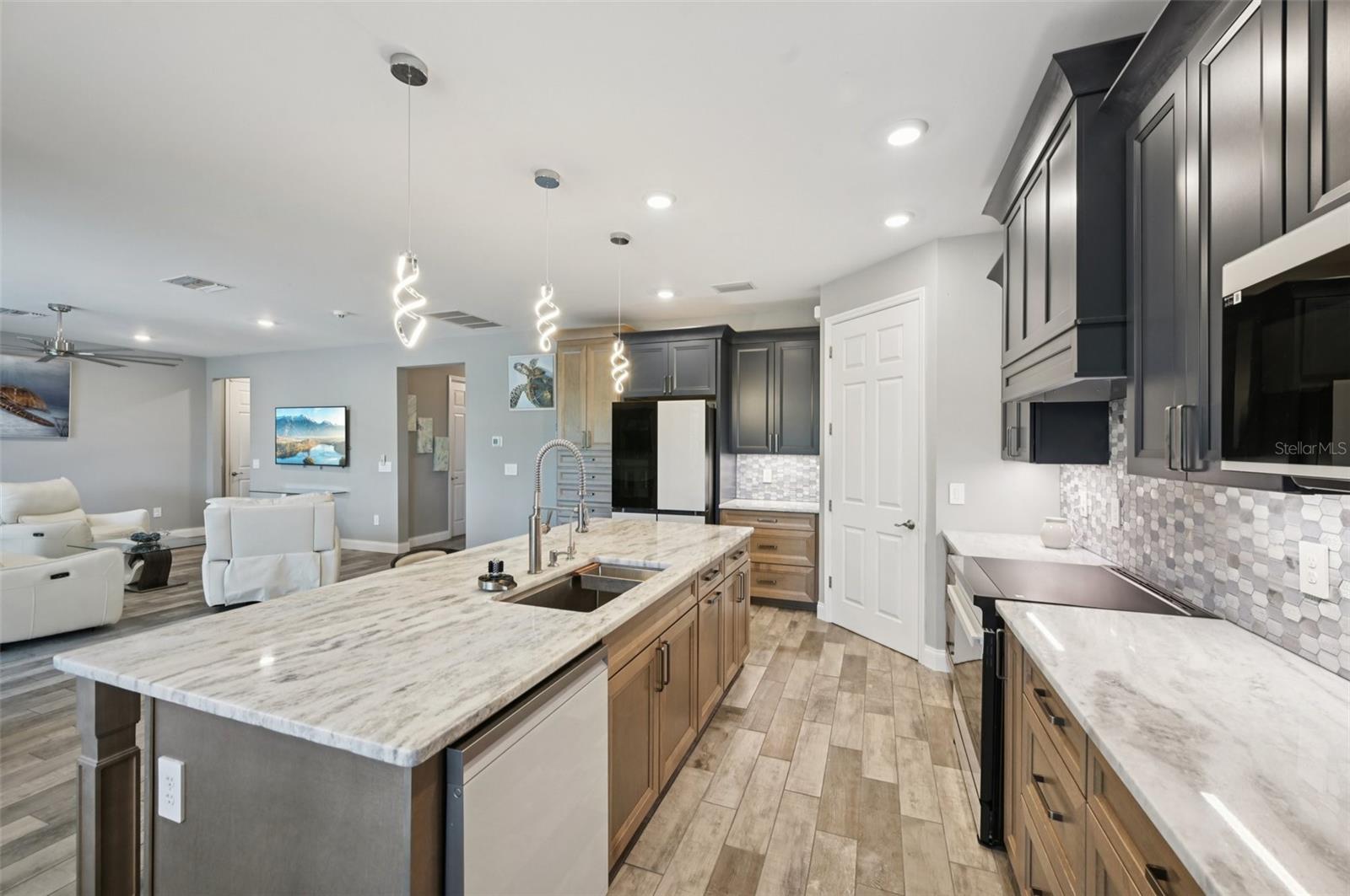 15301 CHINOOK WAY, PORT CHARLOTTE, FL — photo 13