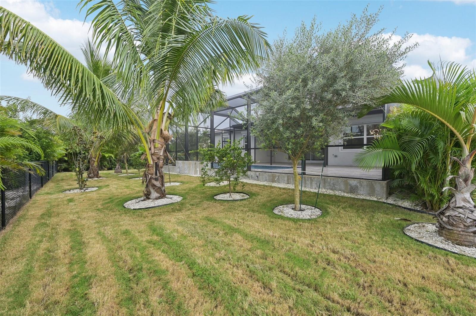 15301 CHINOOK WAY, PORT CHARLOTTE, FL — photo 35