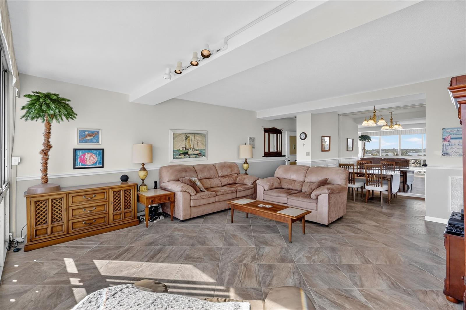 31 ISLAND WAY #408, CLEARWATER BEACH, FL — photo 25