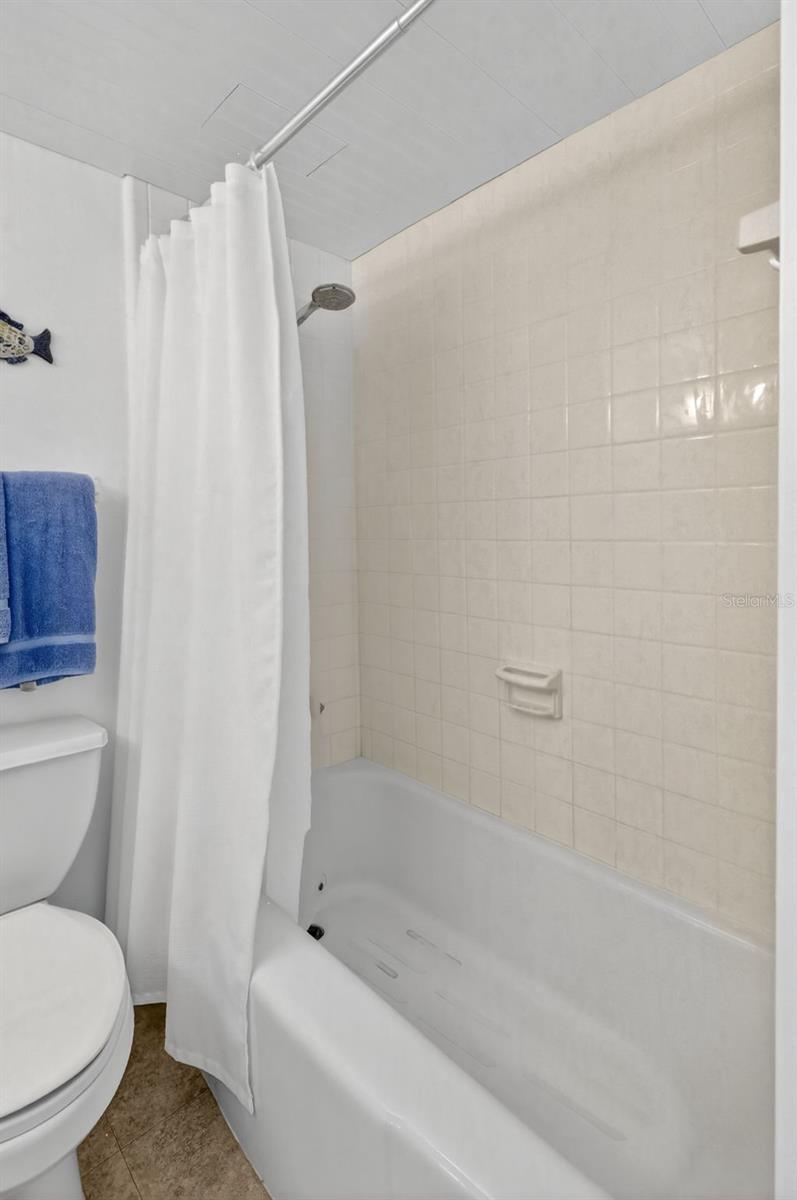 31 ISLAND WAY #408, CLEARWATER BEACH, FL — photo 35