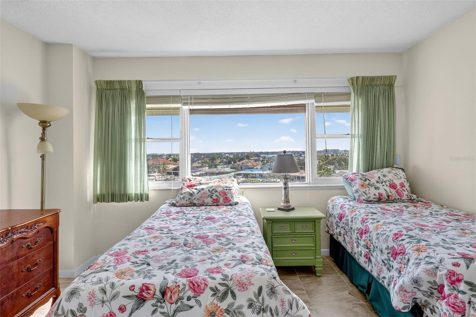 31 ISLAND WAY #408, CLEARWATER BEACH, FL — photo 37
