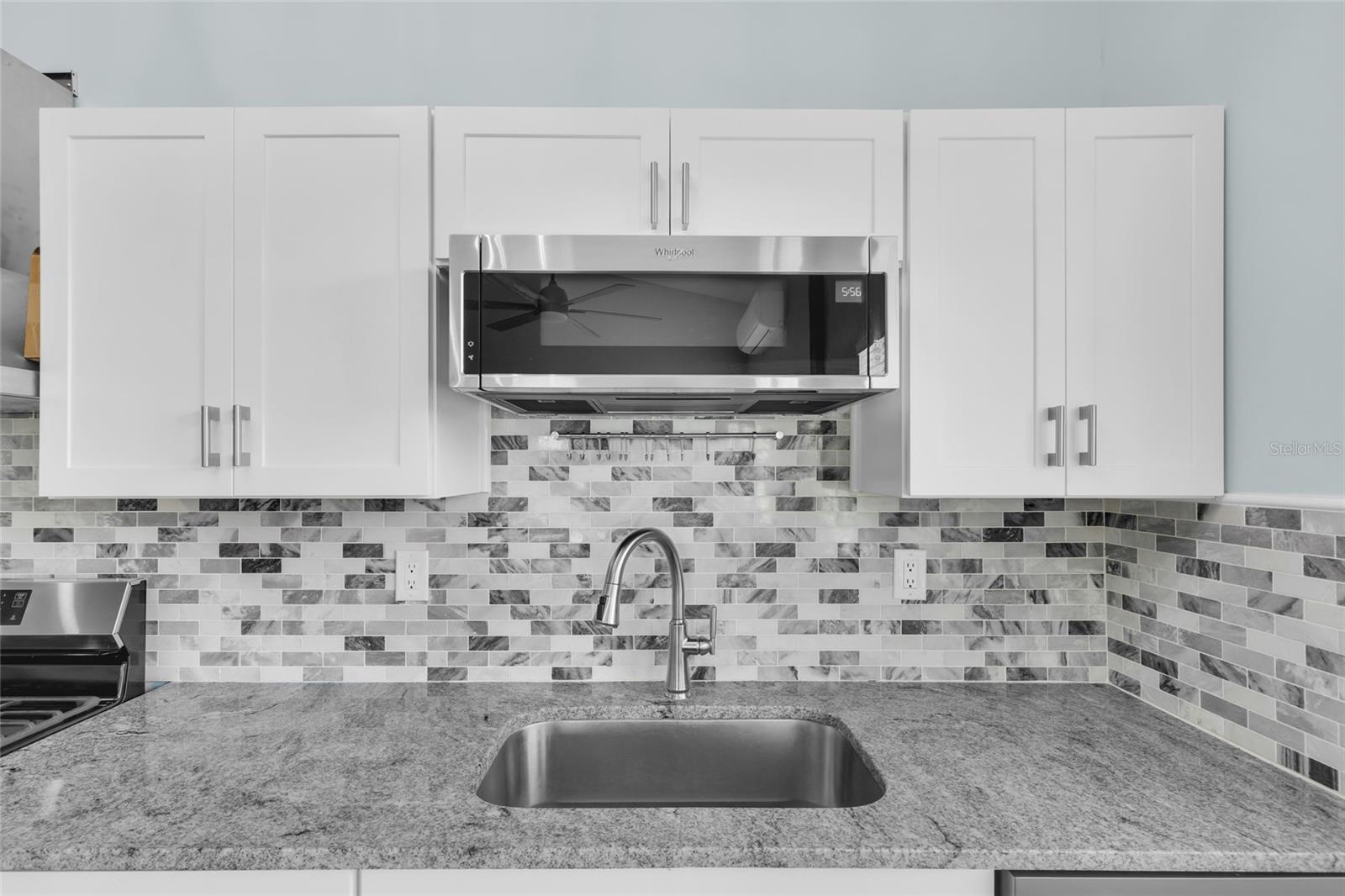 9722 NW 26TH STREET, WILDWOOD, FL — photo 18