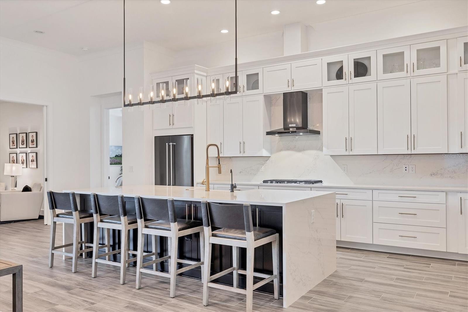 8195 REDONDA LOOP, LAKEWOOD RANCH, FL — photo 10