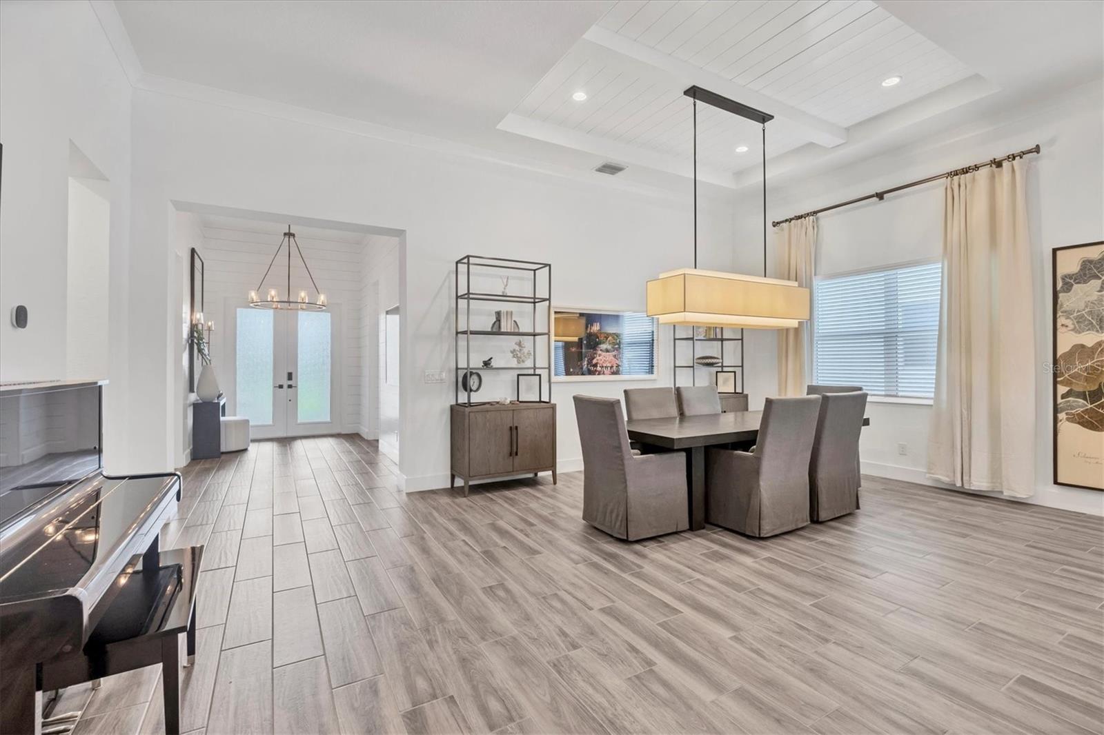 8195 REDONDA LOOP, LAKEWOOD RANCH, FL — photo 15