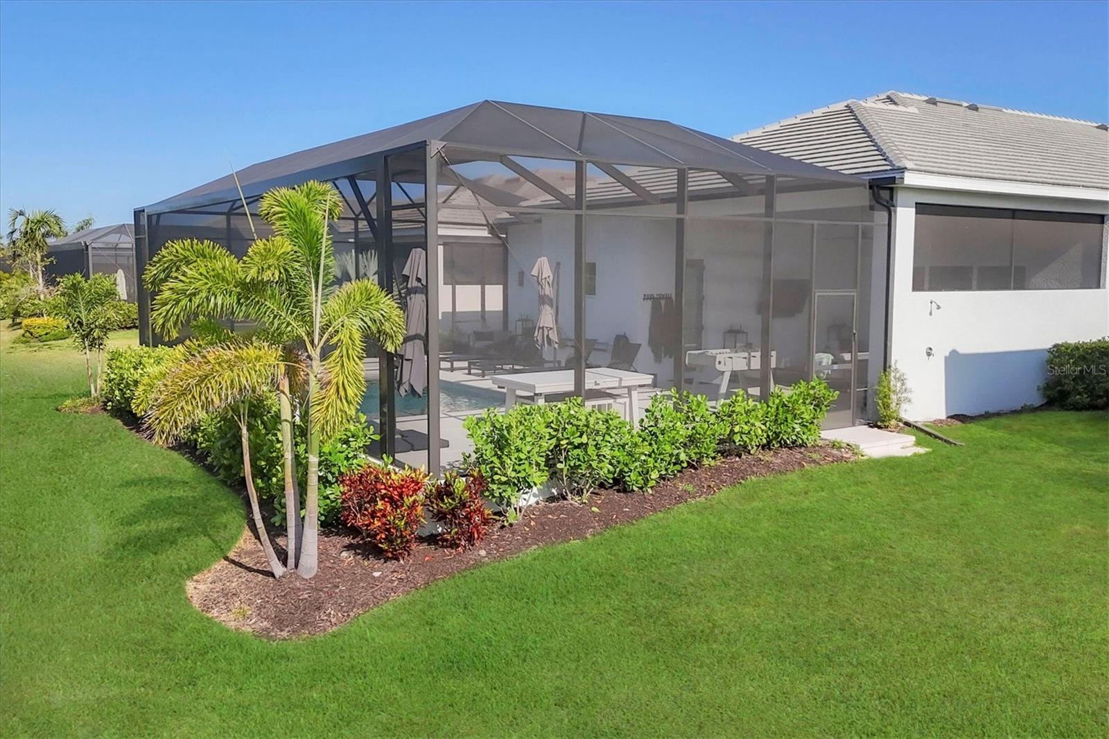 8195 REDONDA LOOP, LAKEWOOD RANCH, FL — photo 37