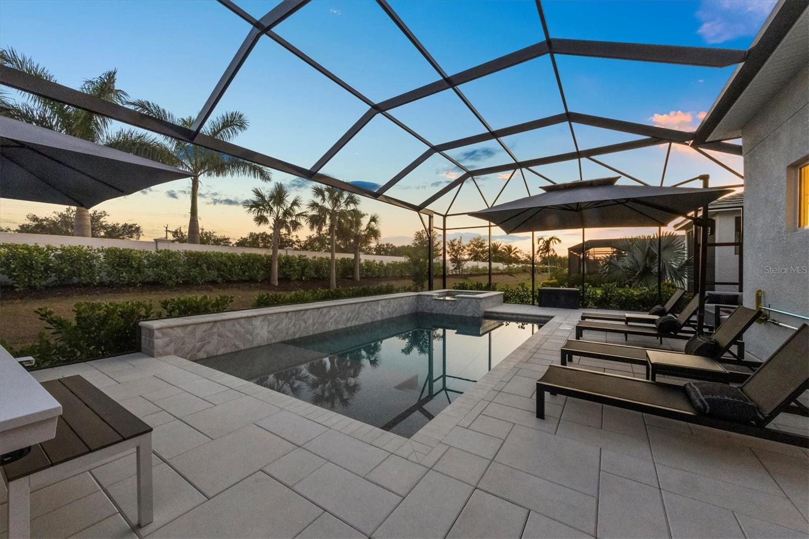 8195 REDONDA LOOP, LAKEWOOD RANCH, FL — photo 39