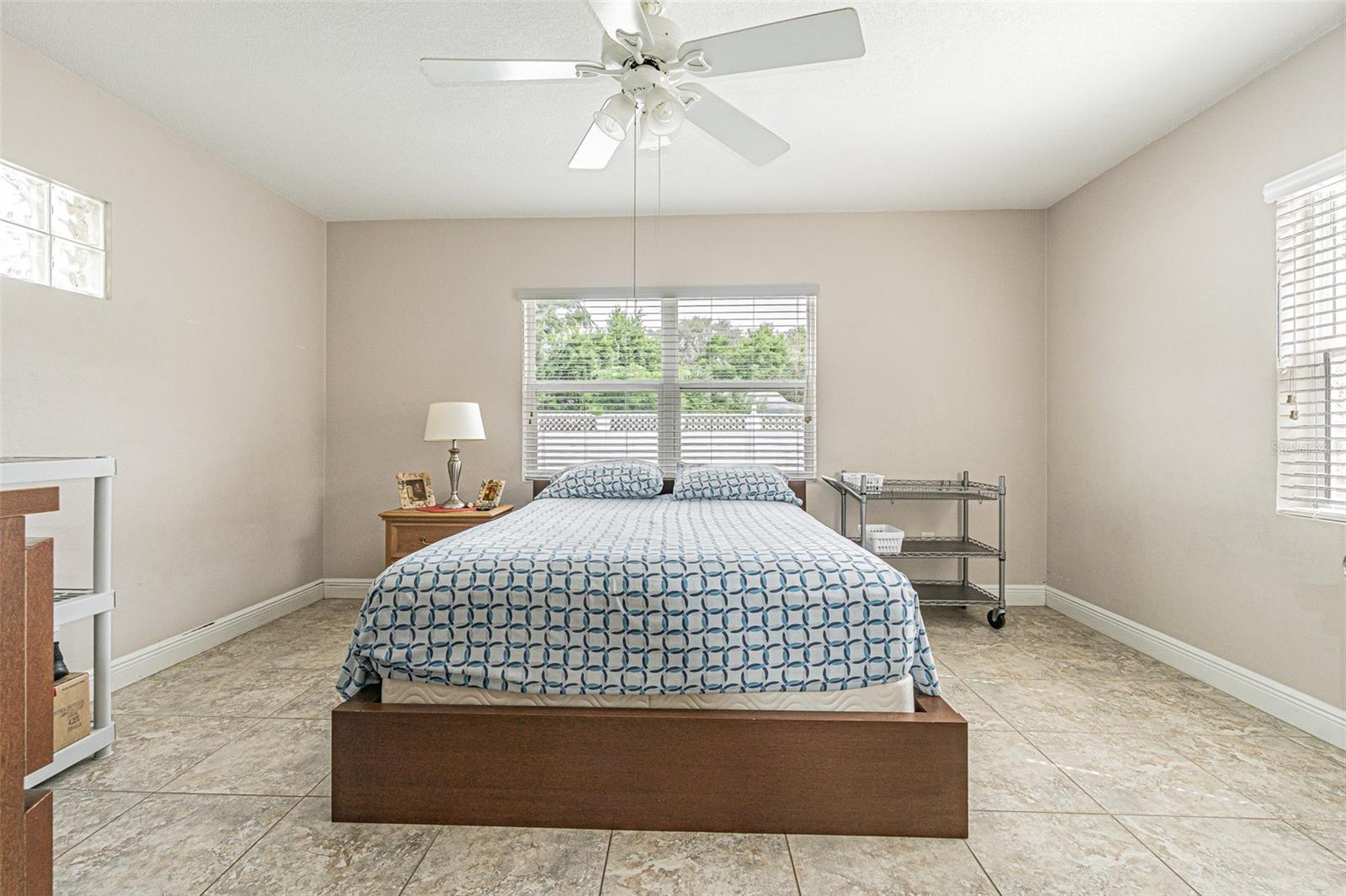912 RIVERSIDE DR, TARPON SPRINGS, FL — photo 25