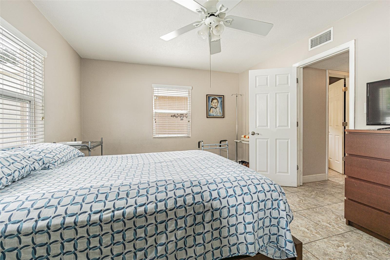 912 RIVERSIDE DR, TARPON SPRINGS, FL — photo 26