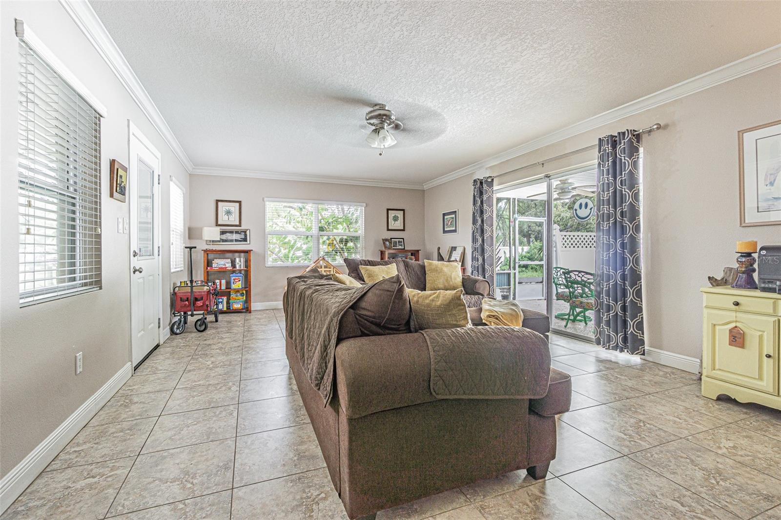 912 RIVERSIDE DR, TARPON SPRINGS, FL — photo 29