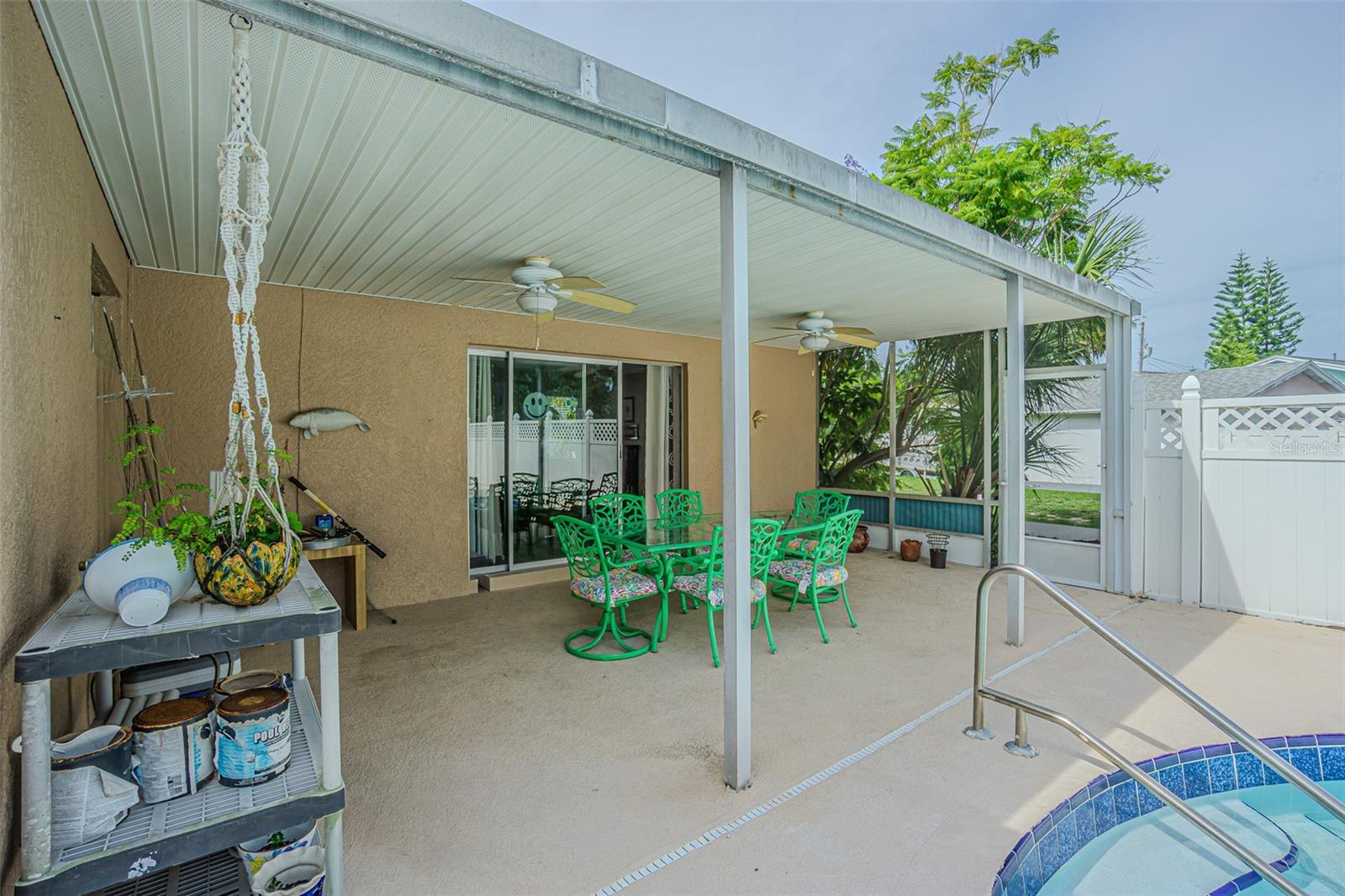 912 RIVERSIDE DR, TARPON SPRINGS, FL — photo 33