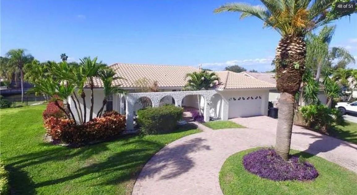 2001 HAWAII AVE NE, ST PETERSBURG, FL — photo 2