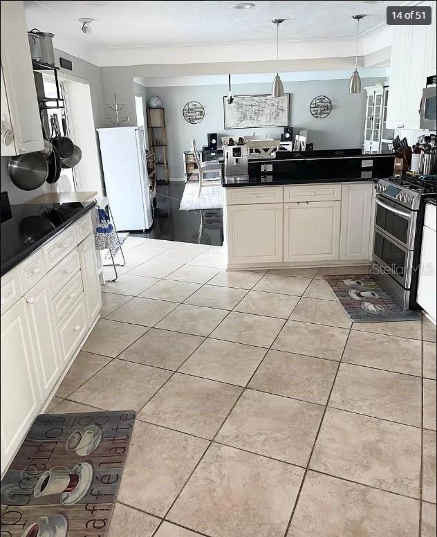 2001 HAWAII AVE NE, ST PETERSBURG, FL — photo 15