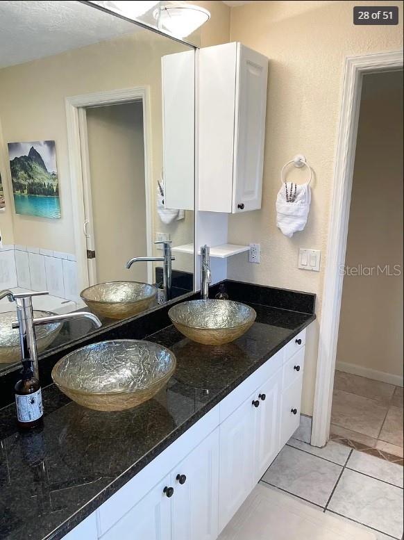2001 HAWAII AVE NE, ST PETERSBURG, FL — photo 29