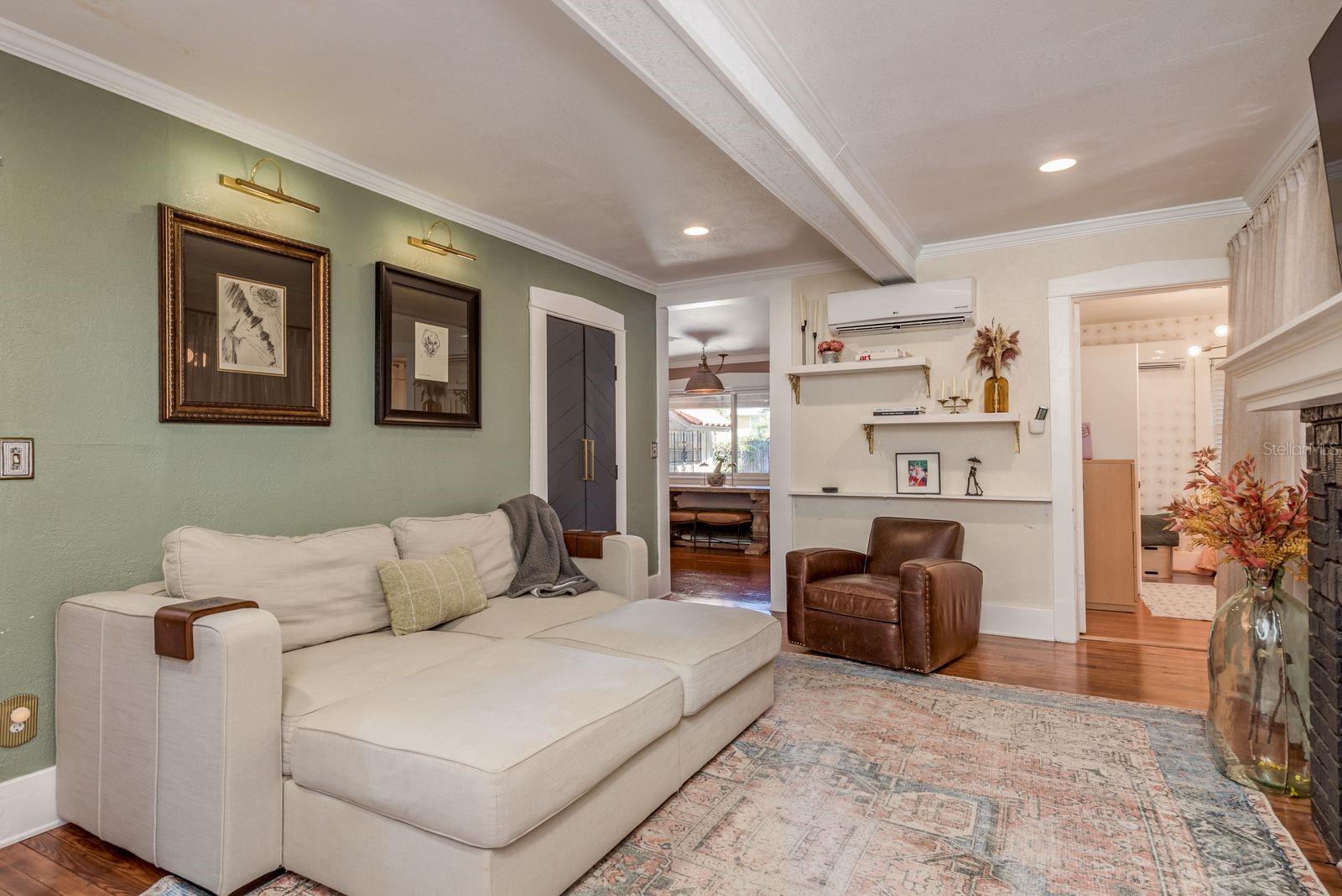 1880 N WASHINGTON AVE, CLEARWATER, FL — photo 8