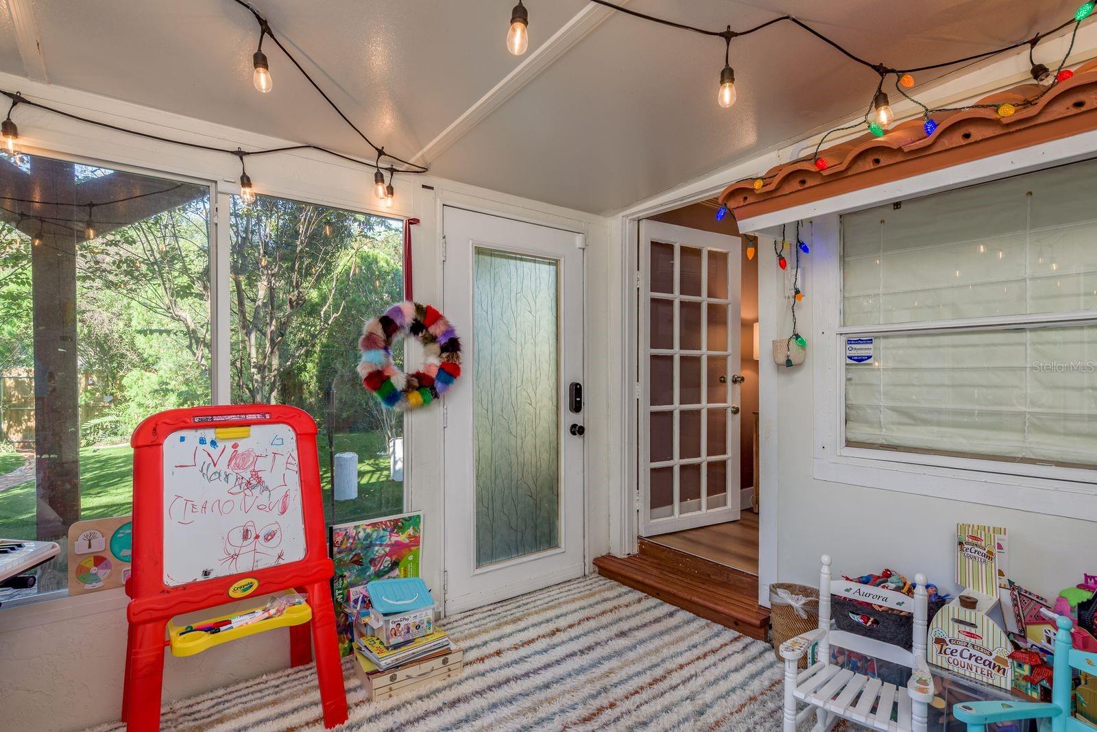 1880 N WASHINGTON AVE, CLEARWATER, FL — photo 24