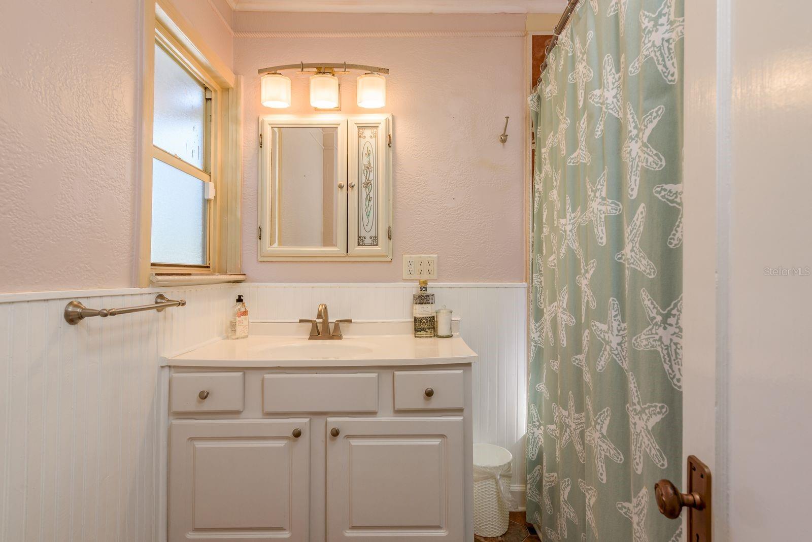 1880 N WASHINGTON AVE, CLEARWATER, FL — photo 33