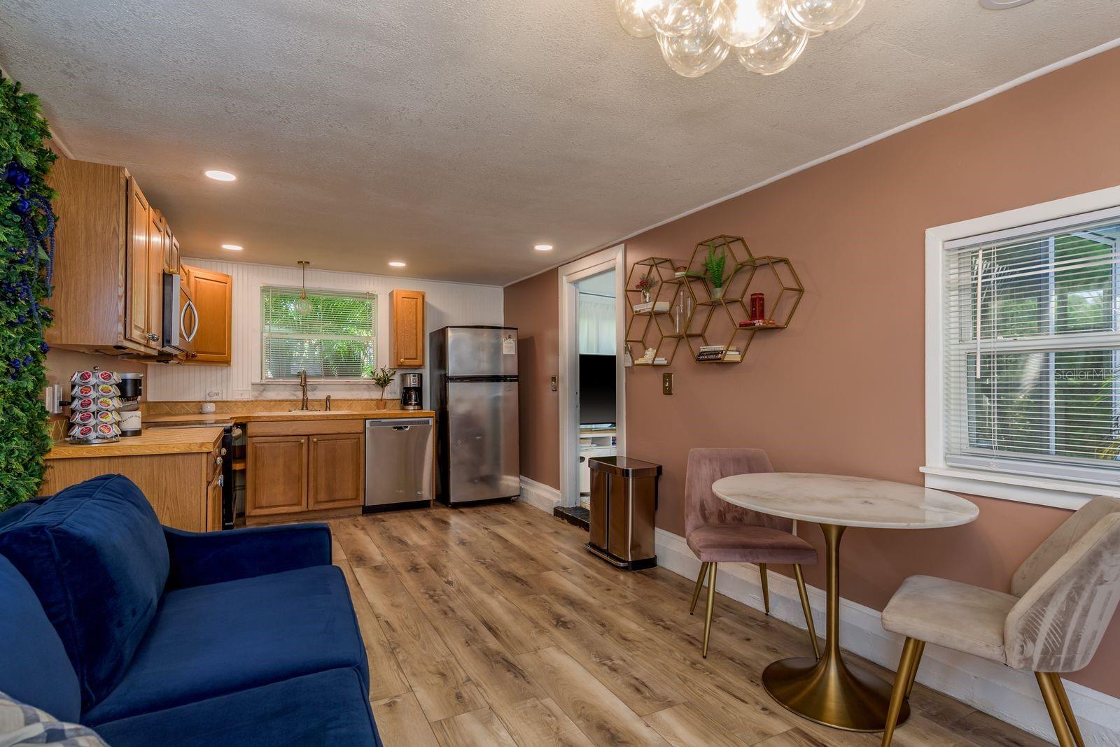 1880 N WASHINGTON AVE, CLEARWATER, FL — photo 40