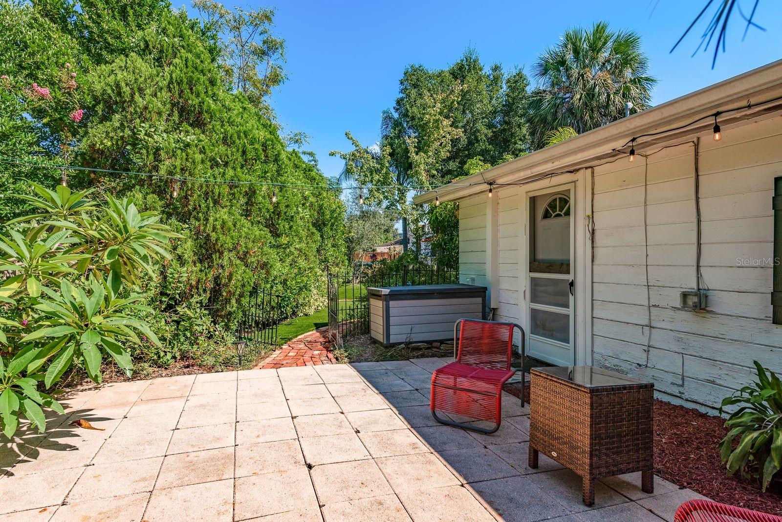 1880 N WASHINGTON AVE, CLEARWATER, FL — photo 48