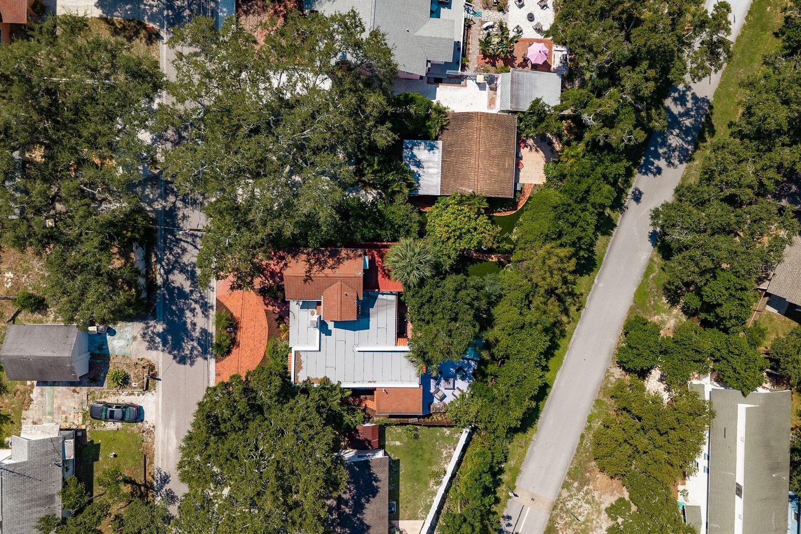 1880 N WASHINGTON AVE, CLEARWATER, FL — photo 70