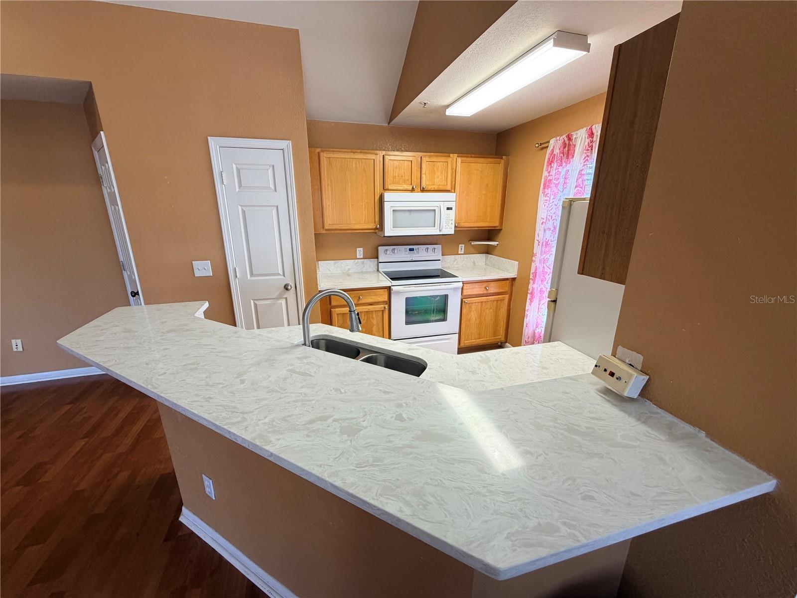 9165 LEE VISTA BLVD #108, ORLANDO, FL — photo 37