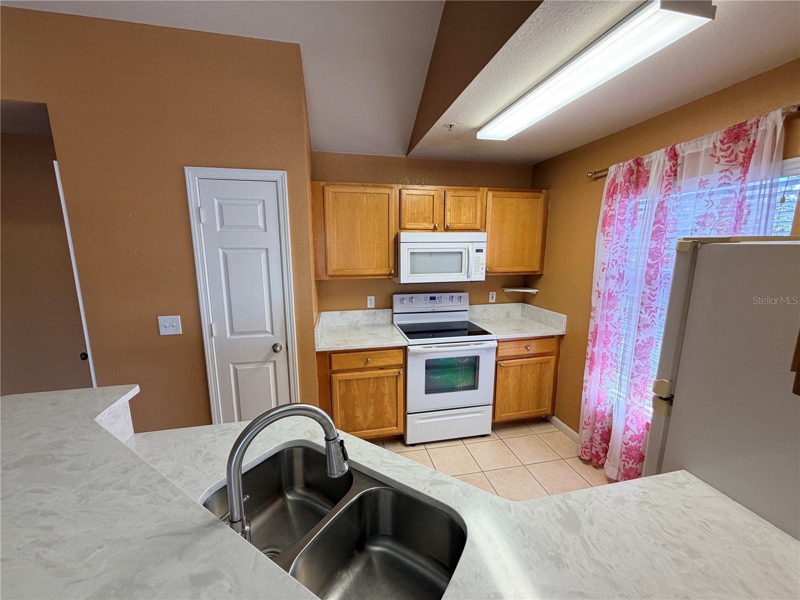 9165 LEE VISTA BLVD #108, ORLANDO, FL — photo 38