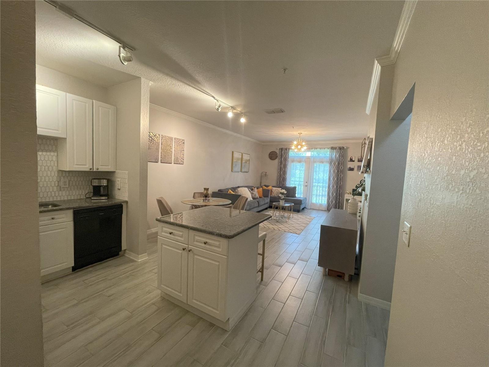 4221 W SPRUCE ST #1107, TAMPA, FL — photo 10