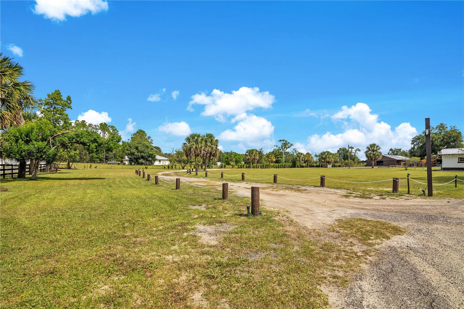 32708 GERE LN, SORRENTO, FL — photo 16